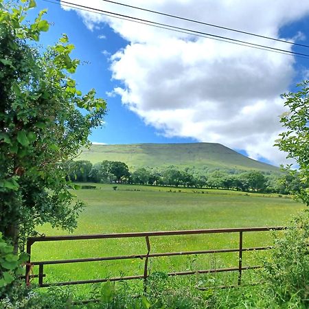 River Cottage@Cwm Mill - Riverside Family Holidays In The Black Mountains Hereford Exterior photo